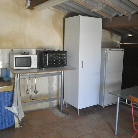 La Ferme De Tonton Jules Et Mame Julia Bed & Breakfast Entraigues-sur-la-Sorgue Екстериор снимка
