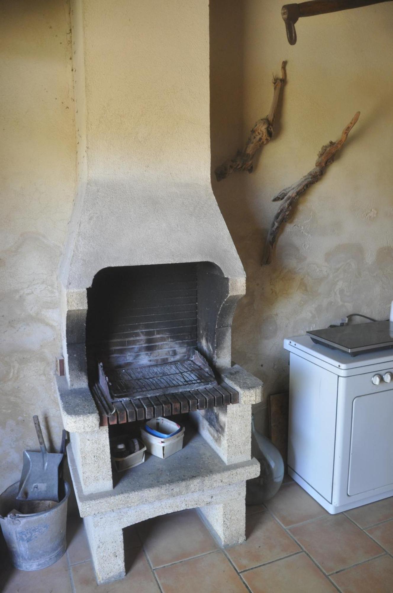 La Ferme De Tonton Jules Et Mame Julia Bed & Breakfast Entraigues-sur-la-Sorgue Екстериор снимка